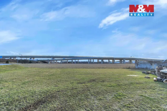 Prodej komerčního pozemku, Opatovice nad Labem, 8413 m2