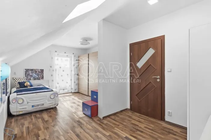 Prodej rodinného domu, Průhonice, U Cihelny, 200 m2