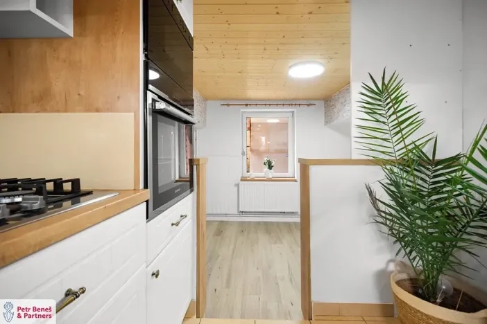 Prodej rodinného domu, Kolešov, 198 m2