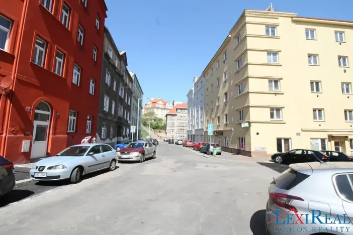 Pronájem bytu 2+1, Praha - Libeň, Pod Čertovou skalou, 60 m2