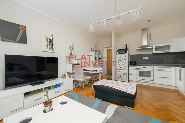 Prodej bytu 2+kk, Jablonec nad Nisou, Na Roli, 42 m2