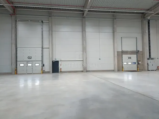 Pronájem skladu, Příšovice, 4946 m2