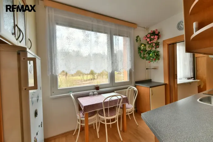 Prodej bytu 2+1, Velké Poříčí, Na Škvárovně, 44 m2