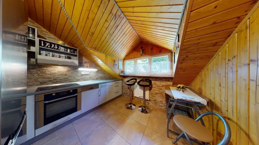 Prodej bytu 2+1, Karlovy Vary, Nebozízek, 62 m2