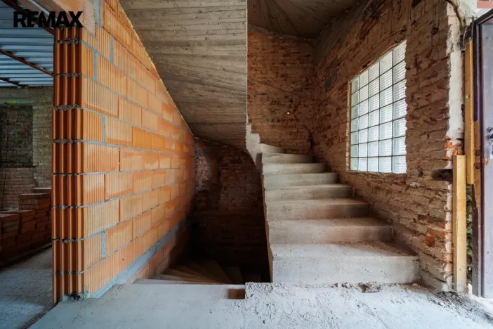 Prodej rodinného domu, Karlovy Vary, Fügnerova, 474 m2