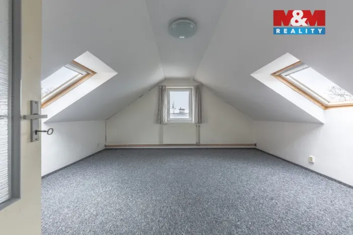 Prodej rodinného domu, Jablonec nad Nisou, Máchova, 300 m2