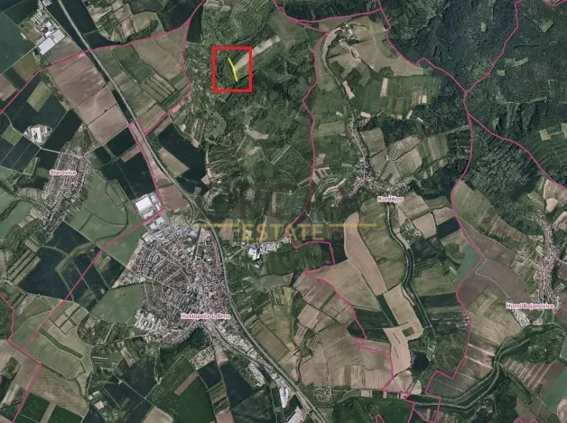 Prodej podílu pole, Hustopeče, 1025 m2