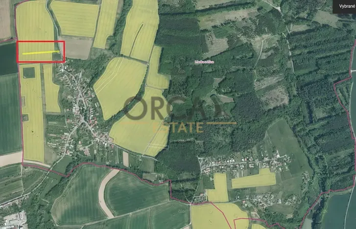 Prodej podílu pole, Zlín, 905 m2