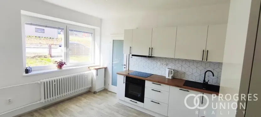 Pronájem rodinného domu, Valašské Meziříčí, 144 m2