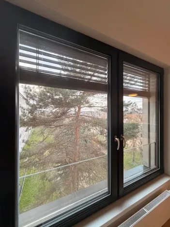 Pronájem bytu 1+kk, Praha - Strašnice, Michelangelova, 35 m2