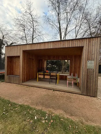 Pronájem bytu 1+kk, Praha - Strašnice, Michelangelova, 35 m2