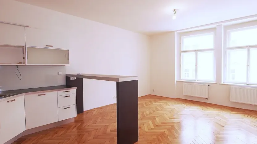 Pronájem bytu 3+kk, Praha - Vršovice, Bulharská, 85 m2