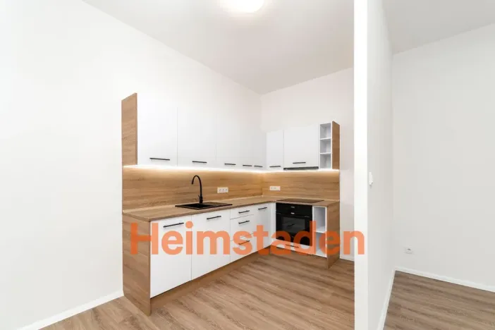 Pronájem bytu 3+kk, Havířov - Město, Kolmá, 73 m2