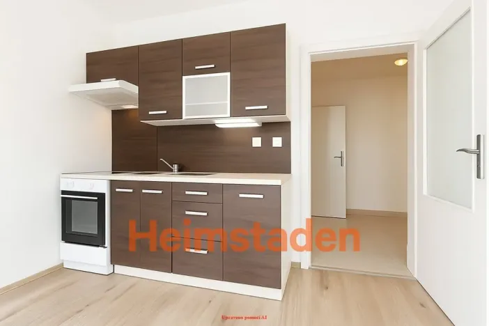 Pronájem bytu 1+kk, Havířov - Město, Marxova, 33 m2