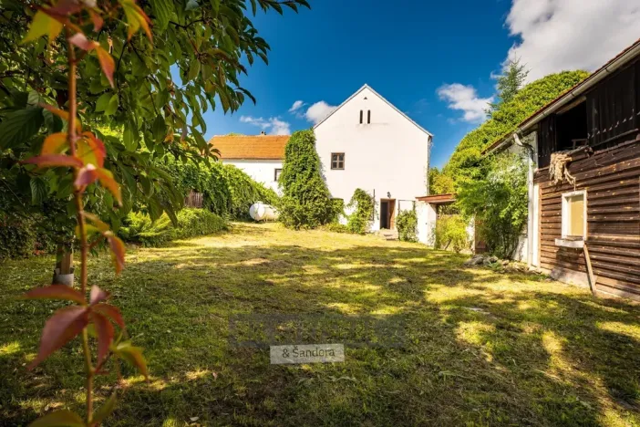 Prodej zemědělské usedlosti, Brloh, 430 m2