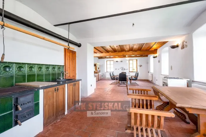 Prodej zemědělské usedlosti, Brloh, 430 m2