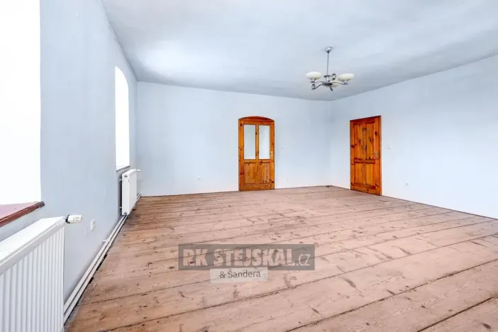 Prodej zemědělské usedlosti, Brloh, 430 m2