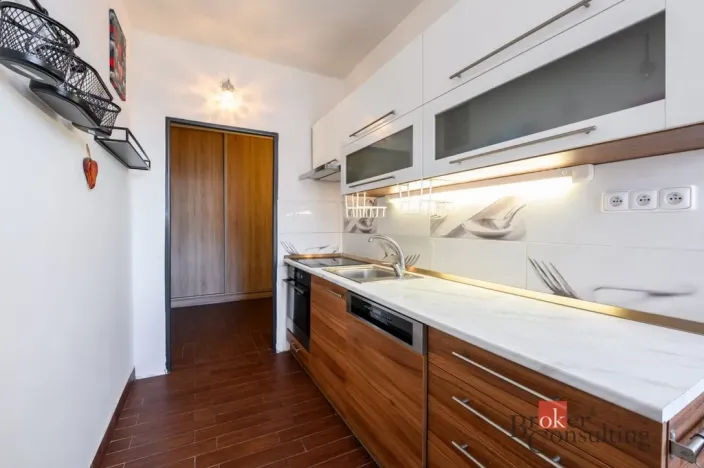 Prodej bytu 3+1, Plzeň - Skvrňany, Vojanova, 69 m2