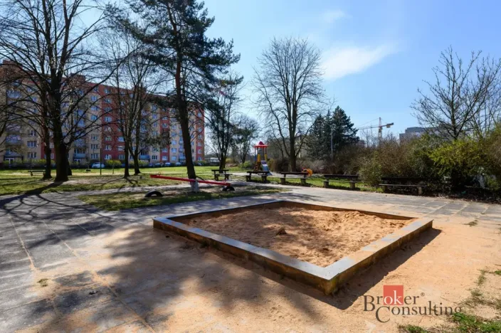 Prodej bytu 3+1, Plzeň - Skvrňany, Vojanova, 69 m2