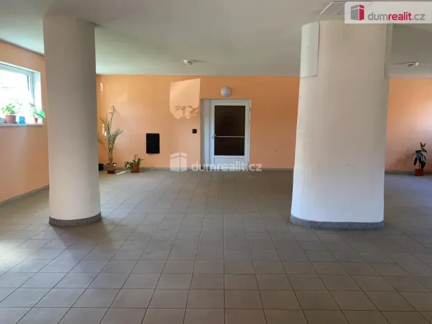 Pronájem bytu 3+kk, Ústí nad Labem - Ústí nad Labem-centrum, Velká Hradební, 56 m2