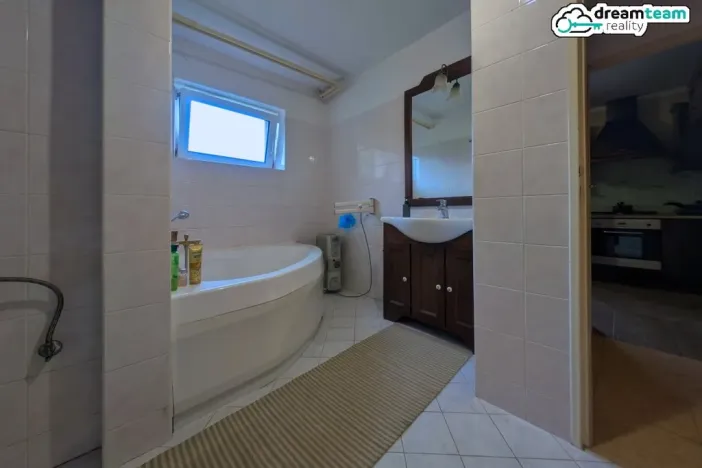 Prodej rodinného domu, Zubří, Bořkova, 230 m2