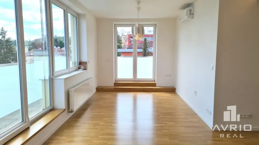 Pronájem bytu 3+1, Brno, Vinohrady, 107 m2