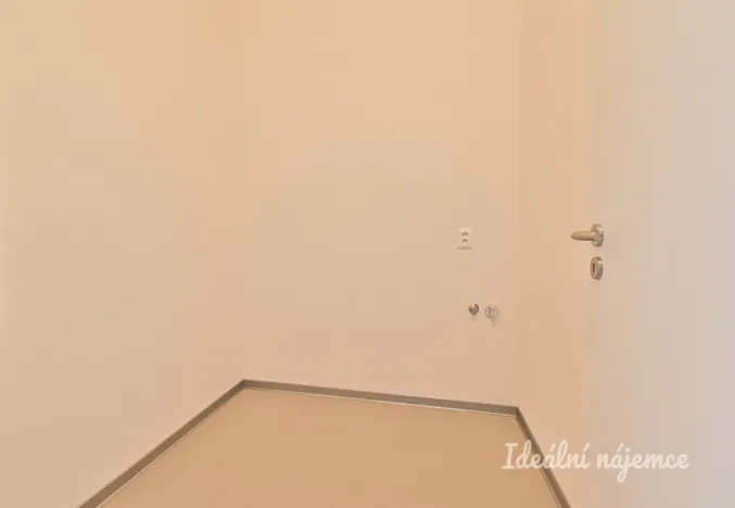 Pronájem bytu 2+kk, Brno - Židenice, Mrkosova, 41 m2