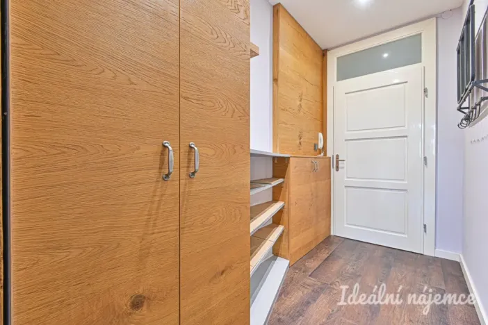 Pronájem bytu 2+kk, Brno, Slovinská, 64 m2