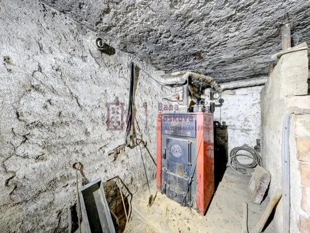 Prodej rodinného domu, Častrov, 214 m2