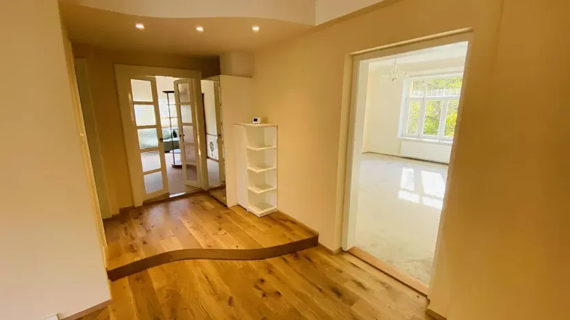 Pronájem bytu 3+1, Brno, Libušino údolí, 160 m2