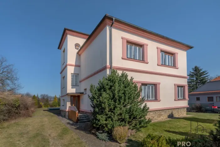 Prodej vily, Šumná, 405 m2