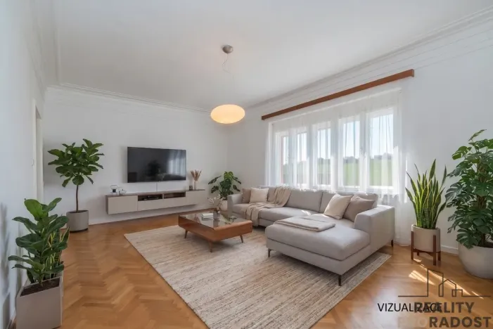 Prodej vily, Šumná, 405 m2