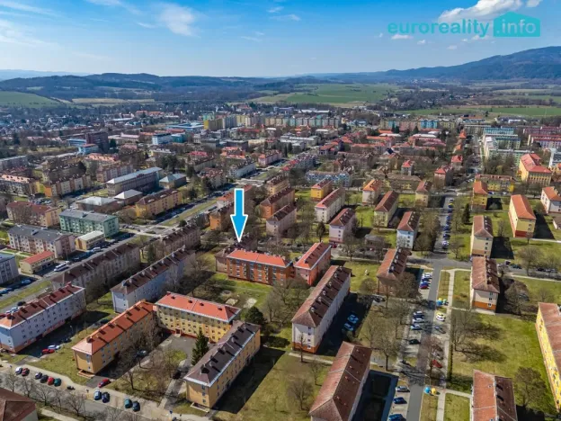 Prodej bytu 3+1, Ostrov, Horská, 72 m2