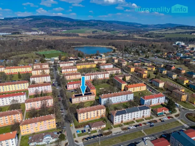 Prodej bytu 3+1, Ostrov, Horská, 72 m2