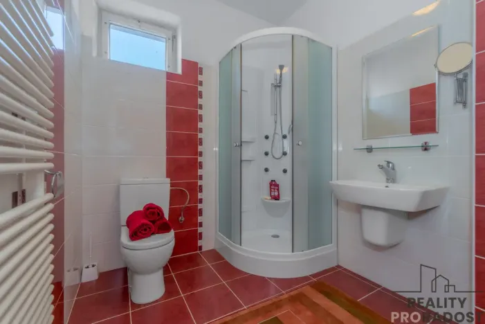 Prodej ubytování, Šumná, 405 m2