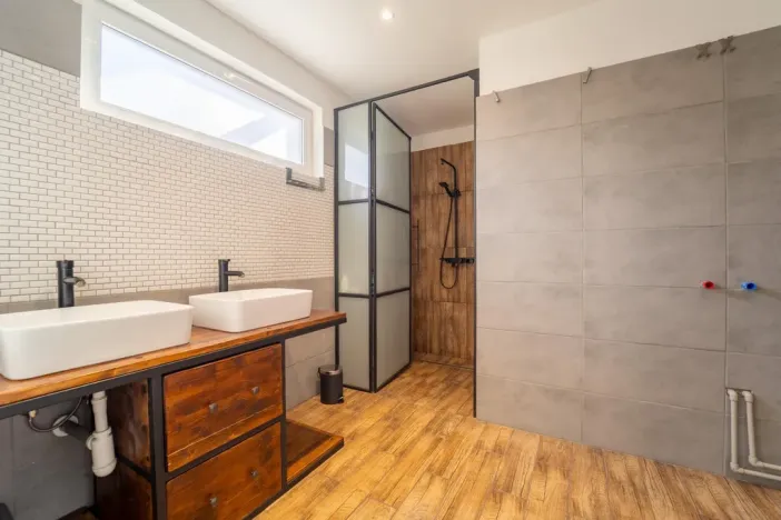 Prodej rodinného domu, Žleby, Školní, 203 m2