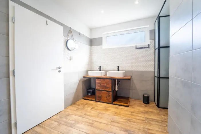 Prodej rodinného domu, Žleby, Školní, 203 m2