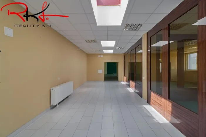 Pronájem obchodního prostoru, Roudnice nad Labem, Kratochvílova, 368 m2