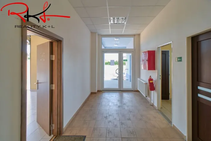 Pronájem obchodního prostoru, Roudnice nad Labem, Kratochvílova, 368 m2