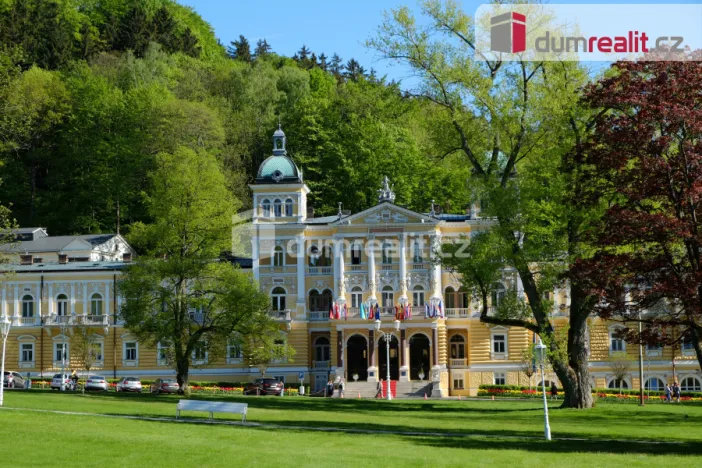 Pronájem bytu 2+kk, Mariánské Lázně, Masarykova, 58 m2