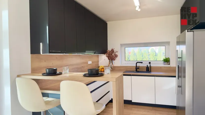 Pronájem rodinného domu, Sány, Jana Čapka ze Sán, 125 m2