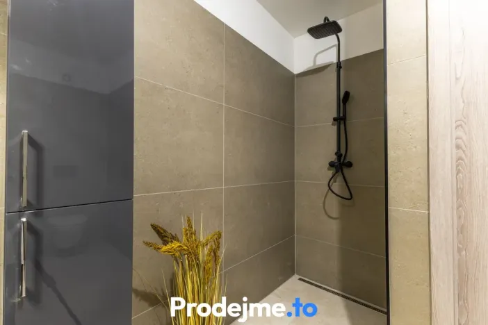 Prodej rodinného domu, Hevlín, 101 m2