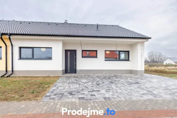 Prodej rodinného domu, Hevlín, 101 m2