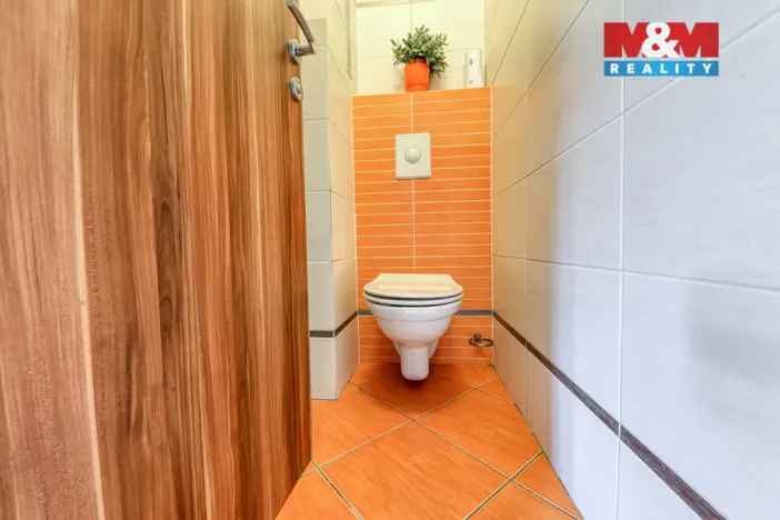 Prodej rodinného domu, Město Touškov, Mírová, 220 m2