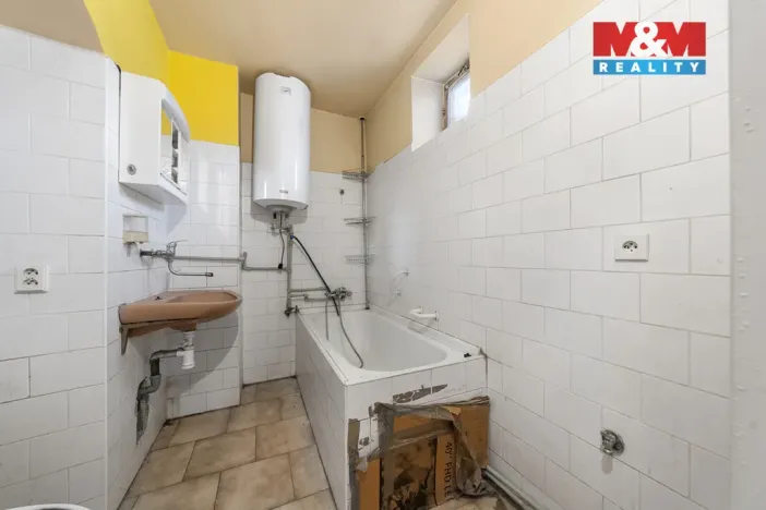 Prodej rodinného domu, Polepy - Encovany, 118 m2