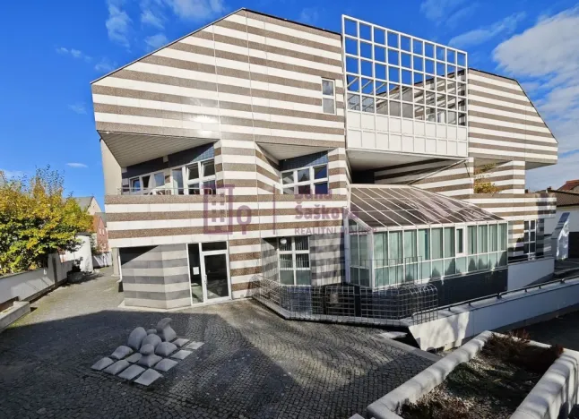 Pronájem bytu 1+kk, Jindřichův Hradec - Jindřichův Hradec II, Nádražní, 43 m2