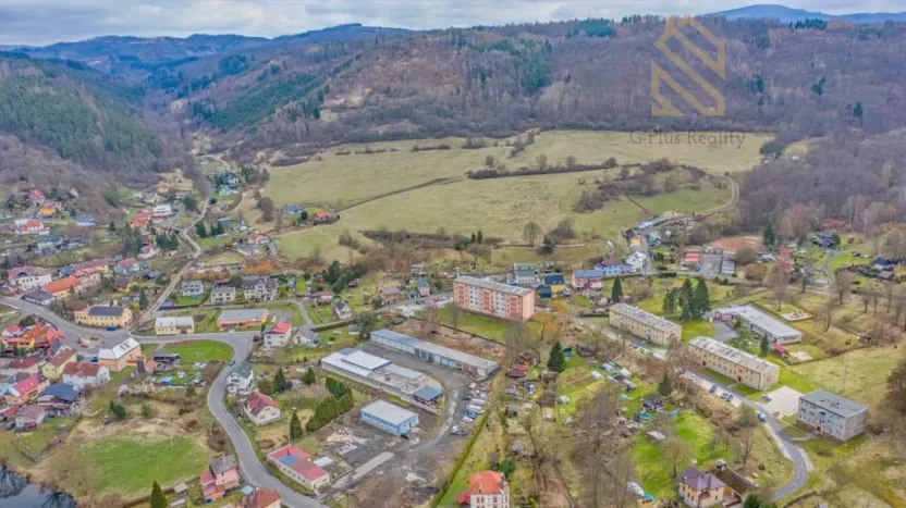 Prodej rodinného domu, Velichov, 778 m2