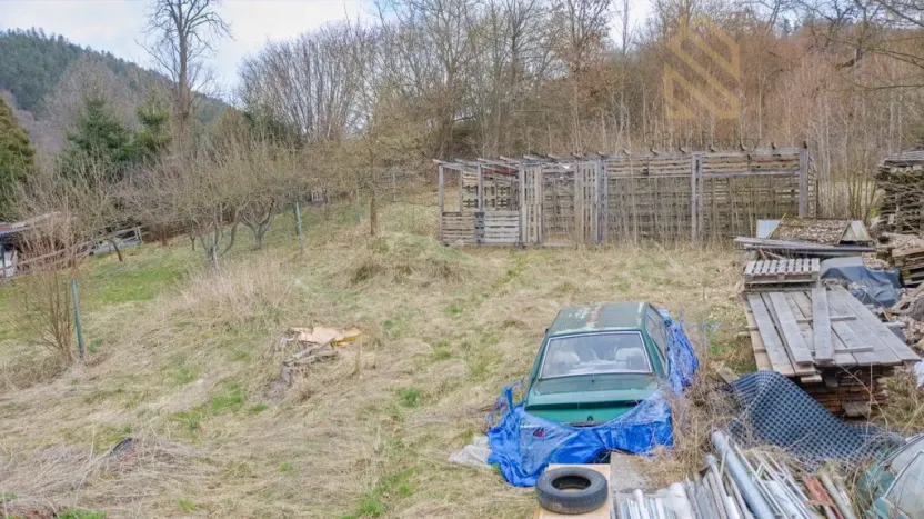 Prodej rodinného domu, Velichov, 778 m2