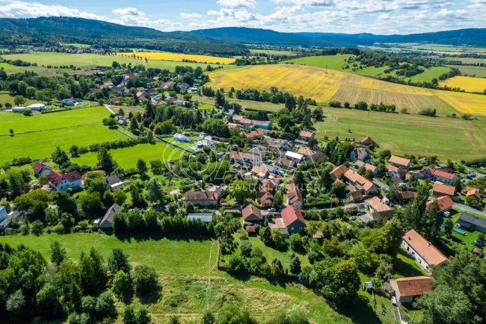 Prodej rodinného domu, Velký Chlumec, 88 m2