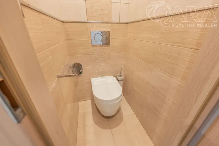 Pronájem bytu 3+1, Praha - Strašnice, Průběžná, 78 m2